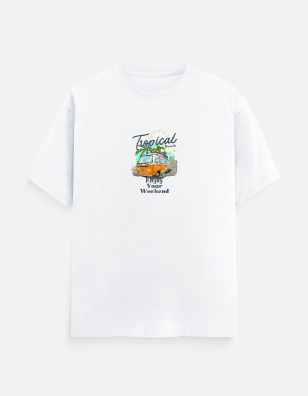 Round Neck Men’s ‘Tropical Beach’ T-Shirt – Relaxed Vibes and Everyday Comfort!