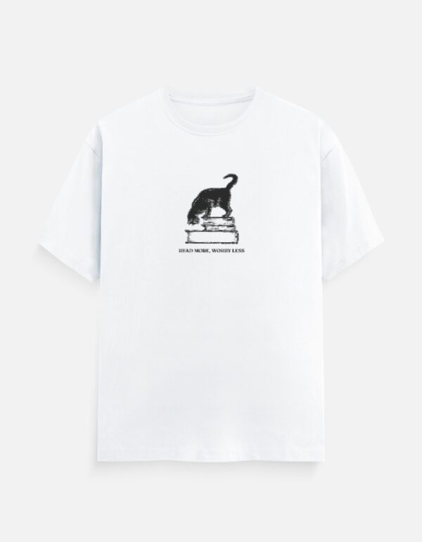 Round Neck Men’s ‘Read More, Worry Less’ T-Shirt – Stay Calm and Comfortable!