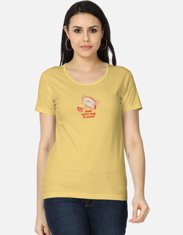 Round Neck Women’s ‘Just Taco-ing It Easy!’ T-Shirt – Fun Style and Everyday Comfort!
